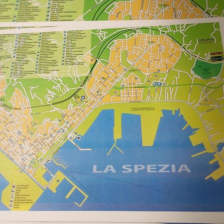 Traveller House Lägenhet La Spezia Exteriör bild