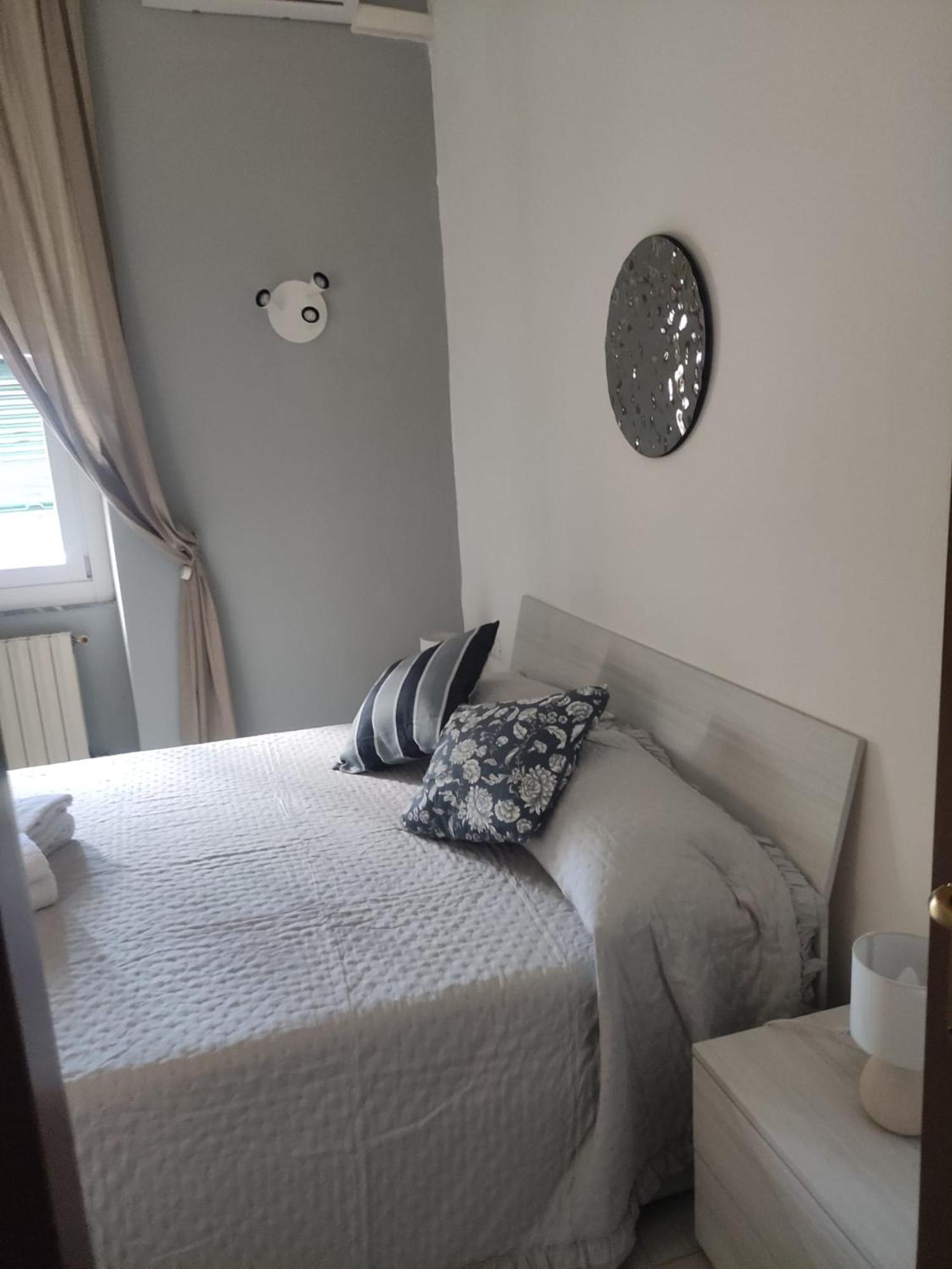 Traveller House Lägenhet La Spezia Exteriör bild